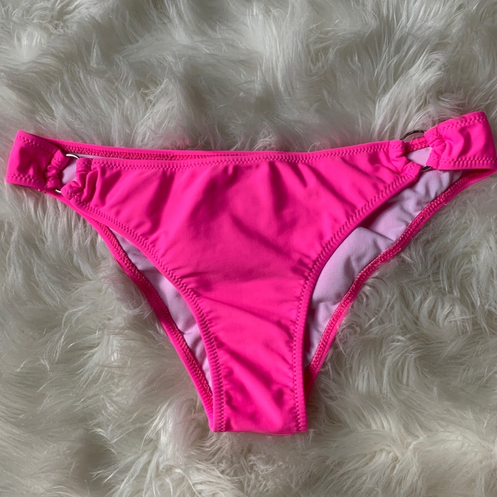 Bikini bottoms